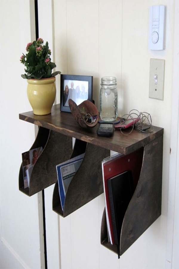 Cool DIY Keys and Mail Organizing Ideas