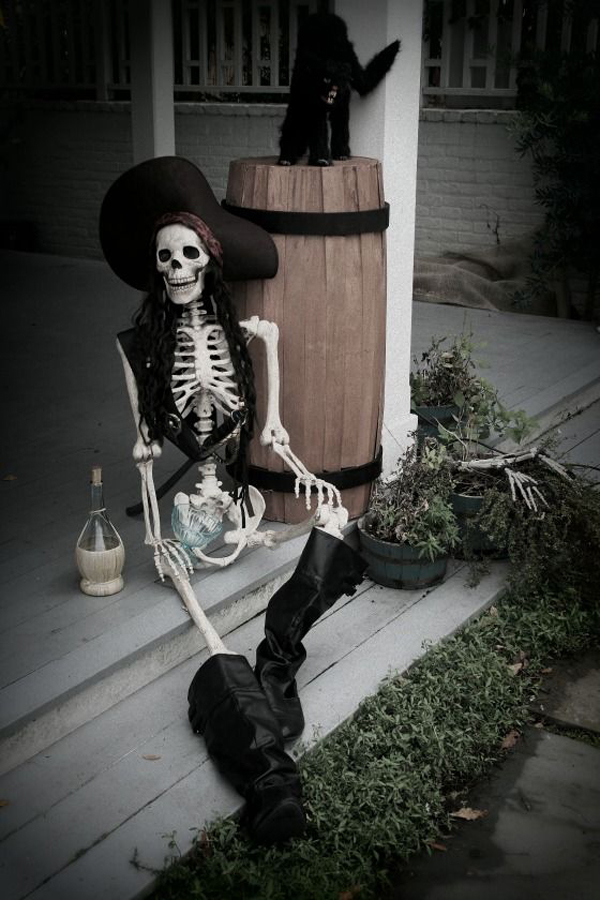 Scary Skeleton Decor Ideas to try this Halloween