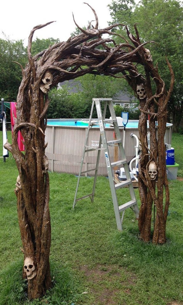 Scary Skeleton Decor Ideas to try this Halloween