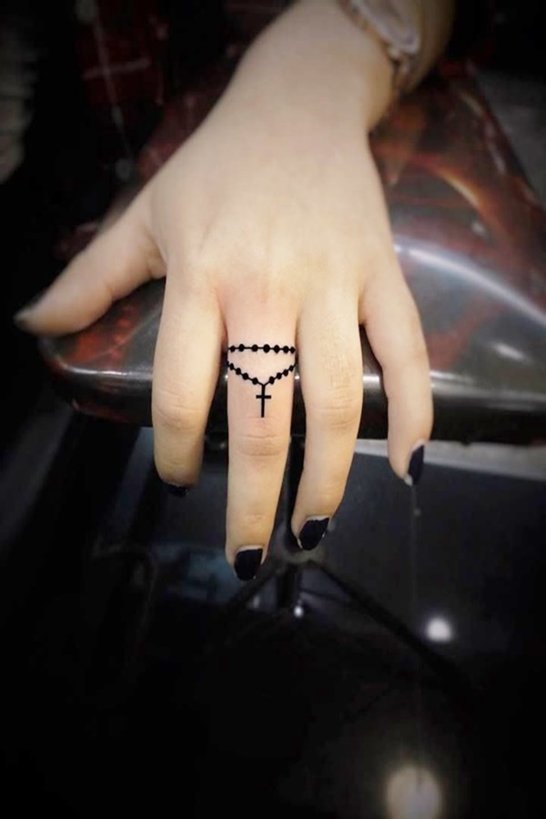 Tiny Yet Meaningful Finger Tattoo Ideas