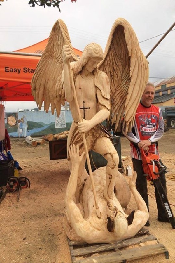 Beautiful Chainsaw Carving Artworks