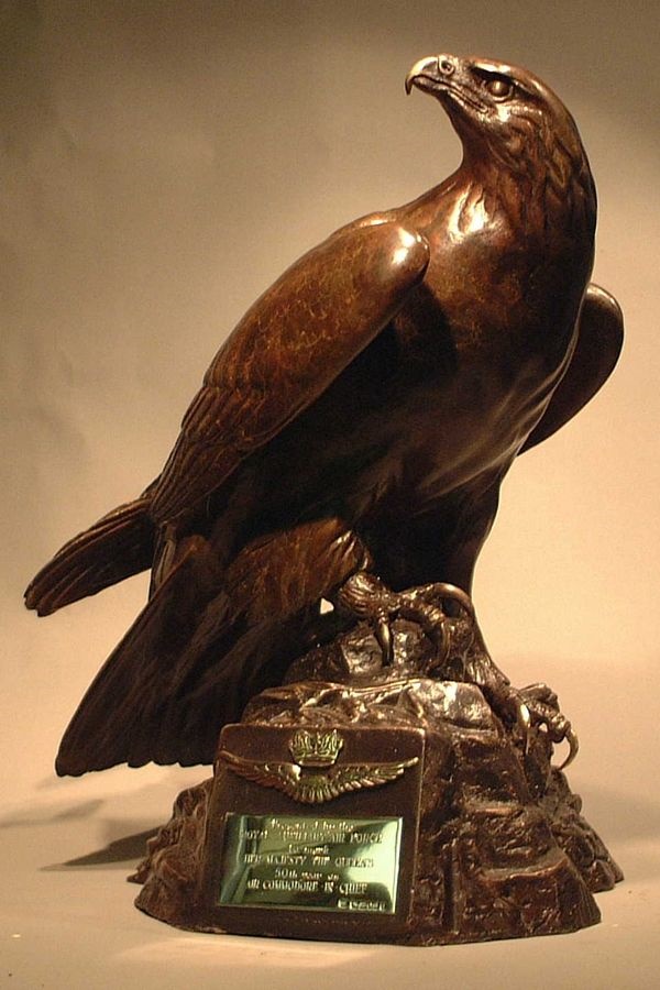 wooden wildlife sculptures