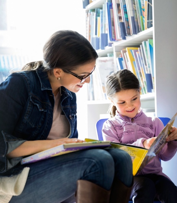 WAYS TO ENCOURAGE READING HABITS IN YOUR KIDS