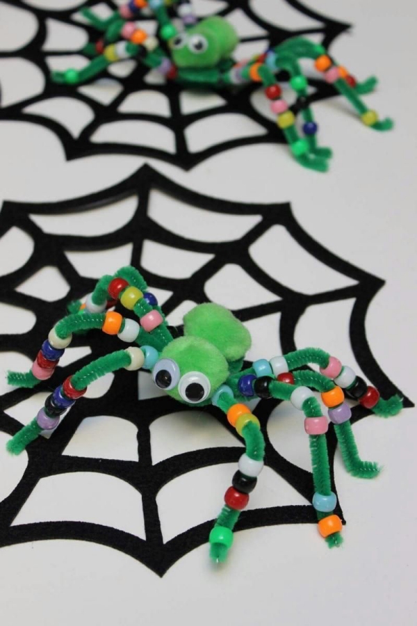 Make DIY Halloween craft