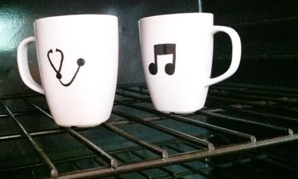 40 Creative Coffee Mug Painting Ideas 35