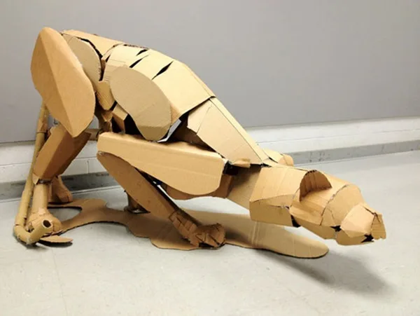 30 Amazing Cardboard Sculptures 4