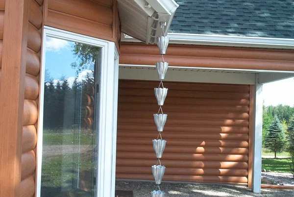 30 Decorative Rain Chain Ideas for Outdoors 10