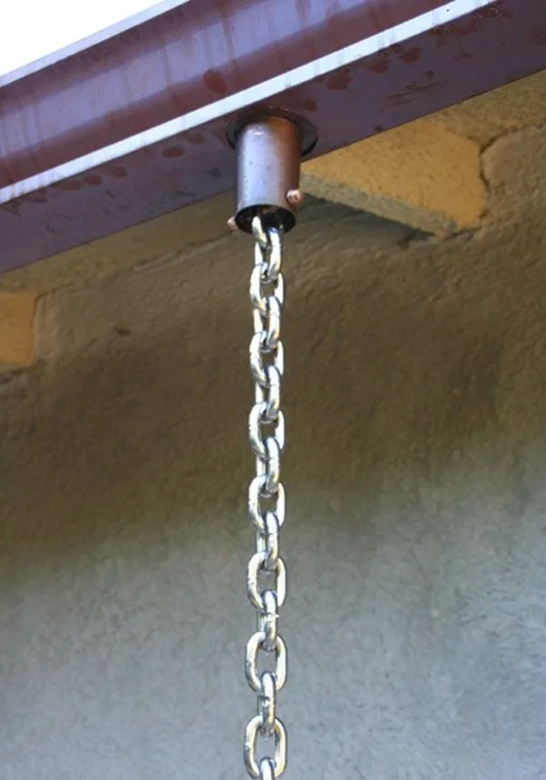 30 Decorative Rain Chain Ideas for Outdoors 6