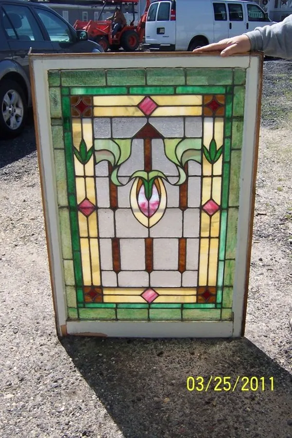30 Window Glass Painting Ideas for Beginners 29