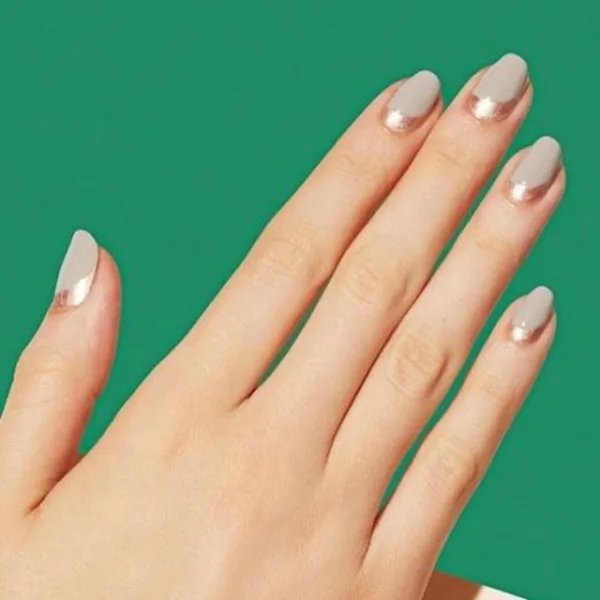 40 Easy and Attractive Fall Nail Art Ideas 1