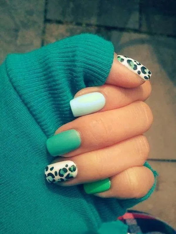 40 Easy and Attractive Fall Nail Art Ideas 3