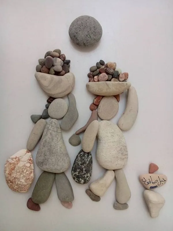 Rock-and-Pebble-Art-Examples