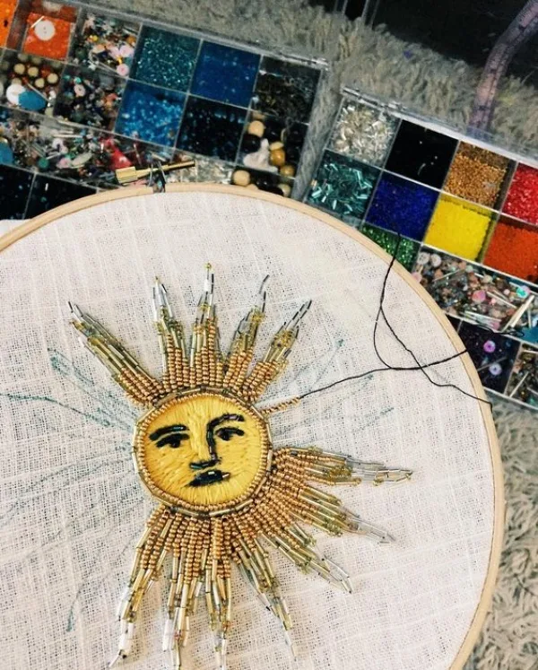 Amazing-Hand-Embroidery-Designs-Ideas