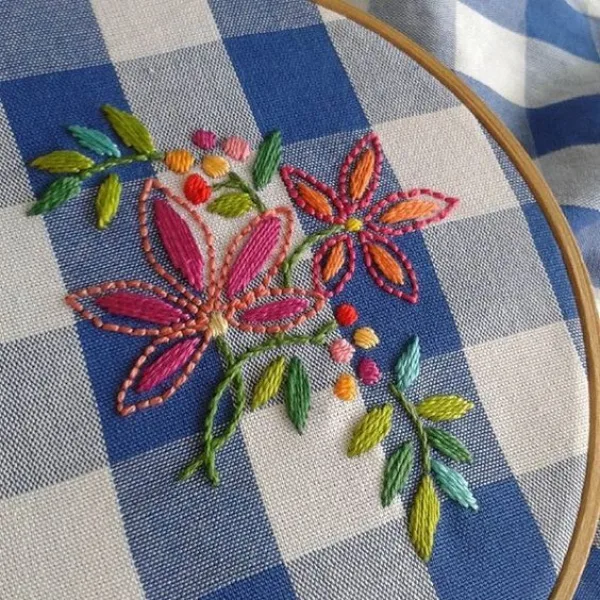 Amazing-Hand-Embroidery-Designs-Ideas