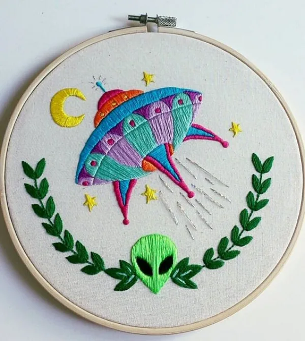 Amazing-Hand-Embroidery-Designs-Ideas