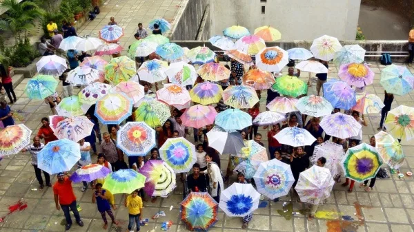 Raining Umbrella Painting Ideas width=