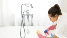 Easy-Bathtub-Cleaning-Methods-Which-Will-Change-Your-Bath-Experience