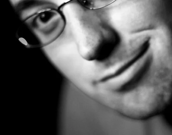 Self Portrait Photography Ideas and Tips