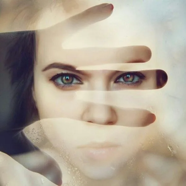 Self Portrait Photography Ideas and Tips