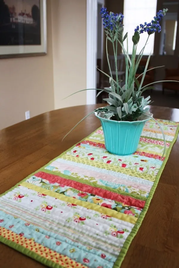 Amazing Table Runner Ideas for Modern Homes