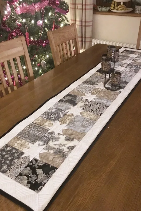 Amazing Table Runner Ideas for Modern Homes