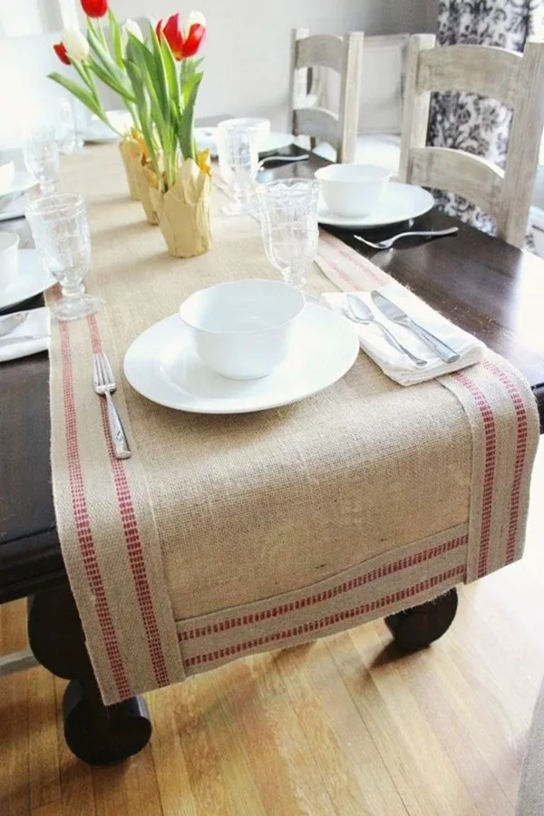 Amazing Table Runner Ideas for Modern Homes