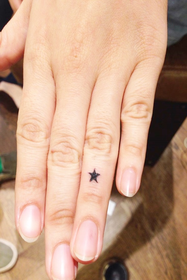 40 Tiny Yet Meaningful Finger Tattoo Ideas