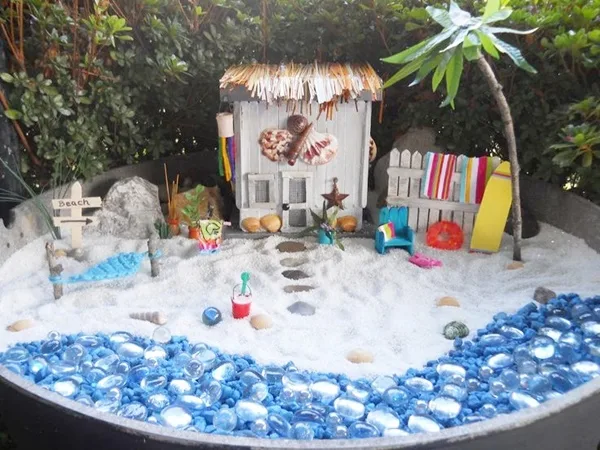 Turning Beach Findings into Craft