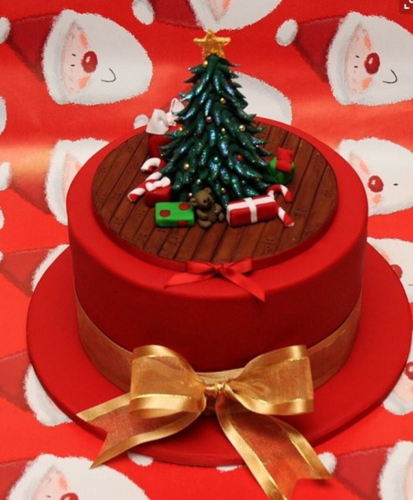 40 Stunning Christmas Cake Decoration Ideas - Hobby Lesson